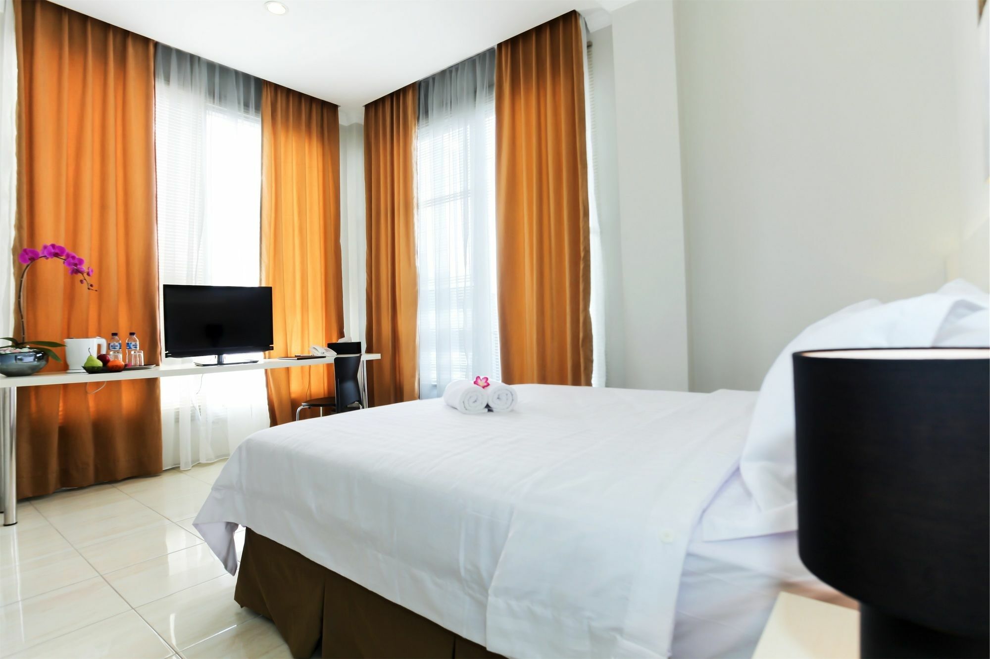 Topaz Residencia Yakarta Exterior foto